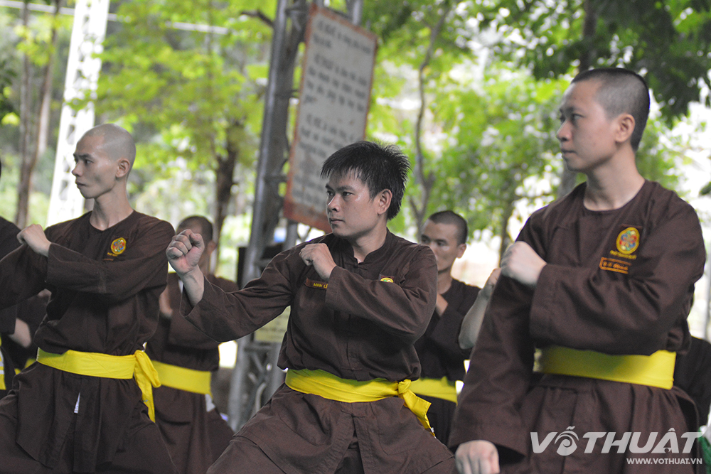 Môn sinh PQQ tập luyện tại Thiền Tôn Phật Quang
